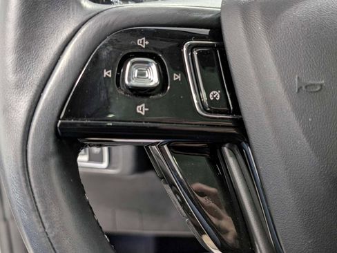 Used 2022 Lincoln Corsair AWD w/ Premium Package image 35