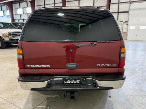Used 2002 Chevrolet Suburban LS w/ Trailer Pkg image 9
