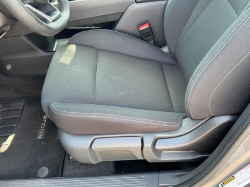 Used 2023 Nissan Rogue S AWD/4WD image 24