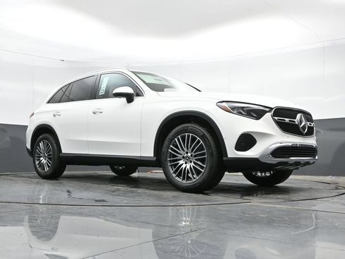 New 2026 Mercedes-Benz GLC 300 4MATIC image 35
