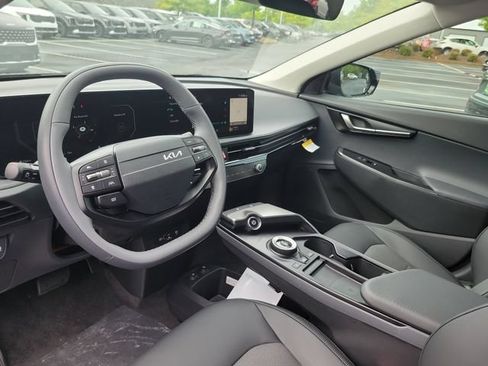 New 2026 Kia EV6 Light RWD image 12