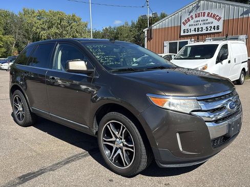 Used 2011 Ford Edge Limited w/ Canadian Touring Pkg AWD/4WD image 3