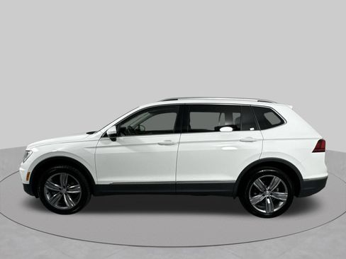 Used 2020 Volkswagen Tiguan SEL w/ Tiguan Two-Row MDO Package AWD/4WD image 28