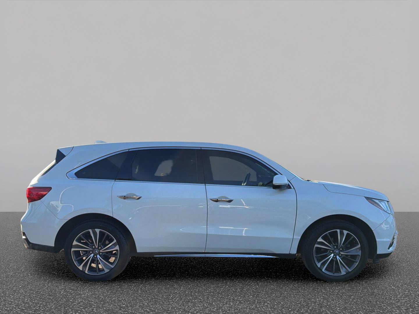 Used 2019 Acura MDX w/ Technology Package AWD/4WD image 4