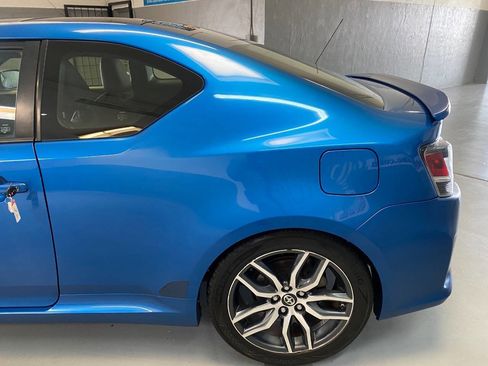 Used 2014 Scion tC FWD image 14