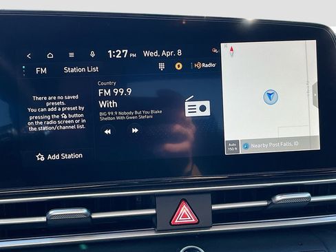 Used 2025 Hyundai Elantra Limited FWD image 15