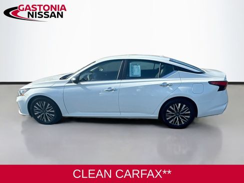 Used 2025 Nissan Altima 2.5 SV FWD image 5