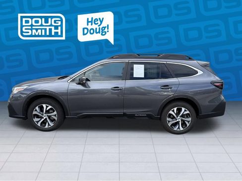 Used 2022 Subaru Outback Limited AWD/4WD image 2