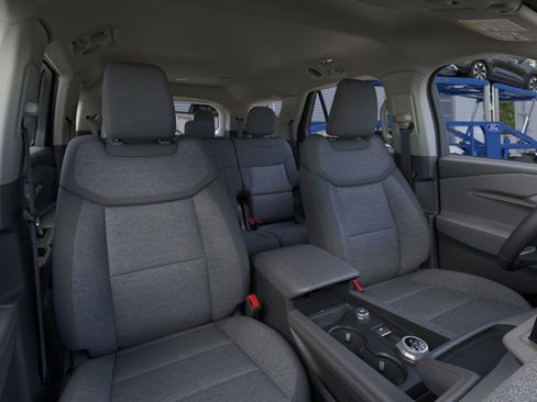 New 2026 Ford Explorer Active image 40