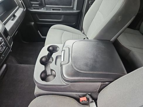 Used 2022 RAM 1500 Express w/ Wheel & Sound Group AWD/4WD image 26