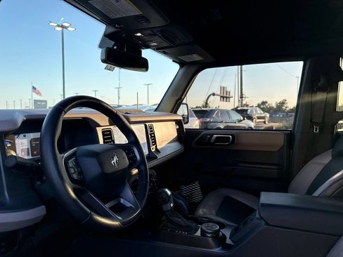 Used 2024 Ford Bronco Wildtrak AWD/4WD image 49