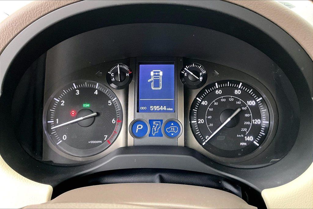 Used 2018 Lexus GX 460 Luxury w/ Preferred Accessory Package AWD/4WD image 26