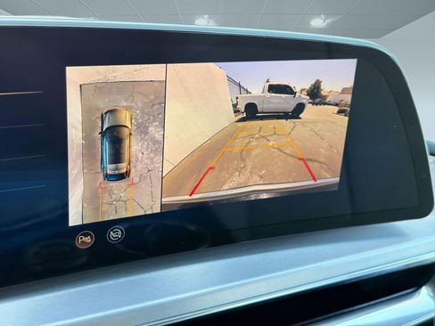 Certified 2024 Cadillac Lyriq Luxury w/ LPO, Floor Liner Package AWD/4WD image 24