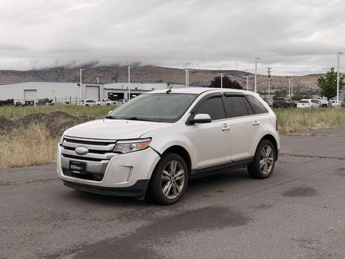 Used 2011 Ford Edge Limited FWD image 7