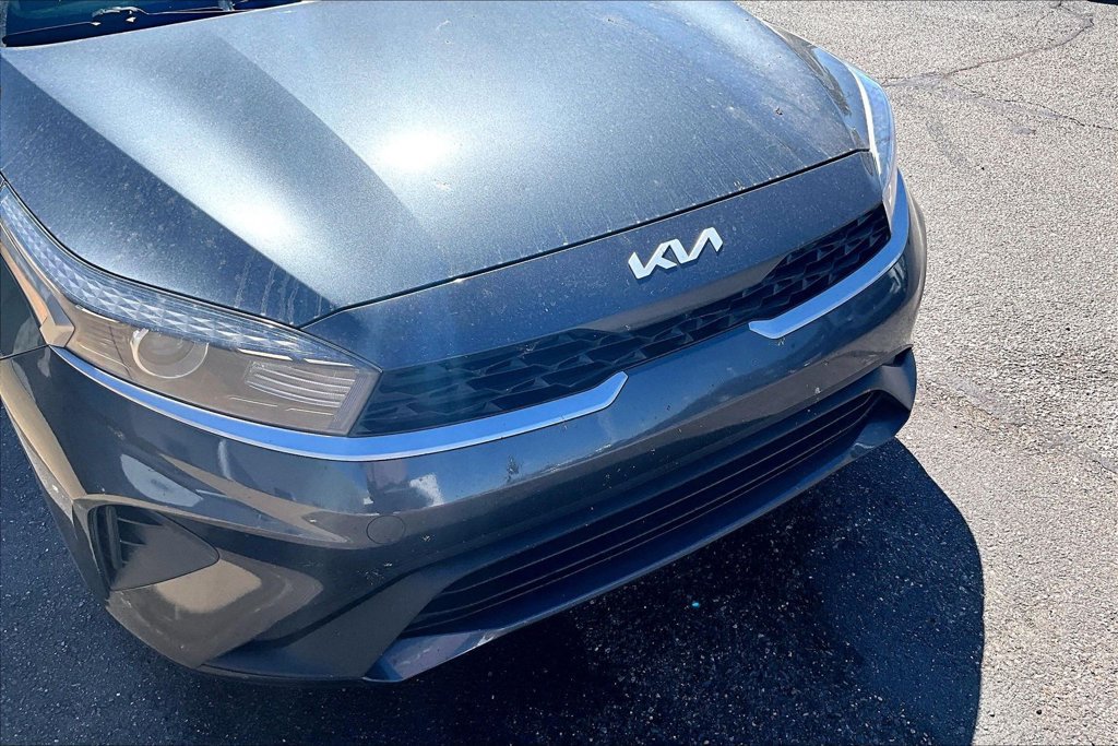Used 2023 Kia Forte LXS FWD image 5