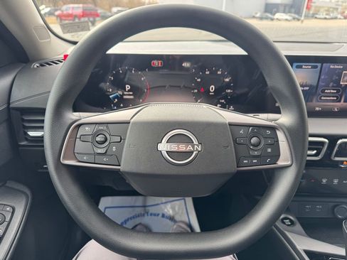 New 2026 Nissan Sentra SV w/ Floor Mat Package FWD image 15