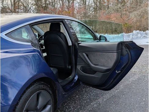 Used 2020 Tesla Model 3 Long Range image 12