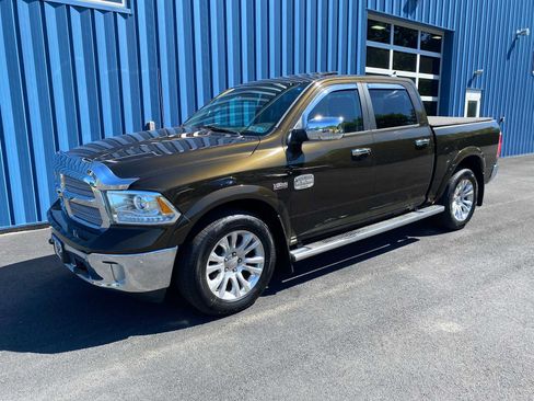 Used 2014 RAM 1500 Laramie Longhorn w/ Convenience Group AWD/4WD image 2