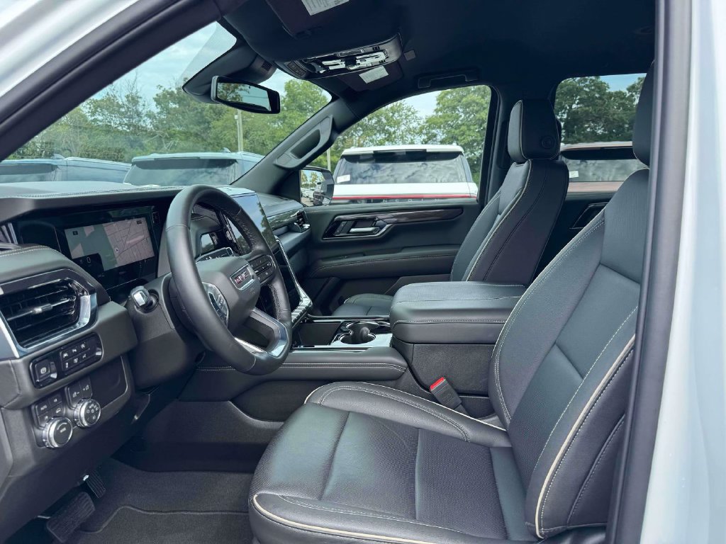 Used 2026 GMC Yukon XL Elevation AWD/4WD image 18