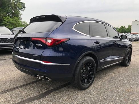 Used 2023 Acura MDX SH-AWD w/ Advance Package image 6