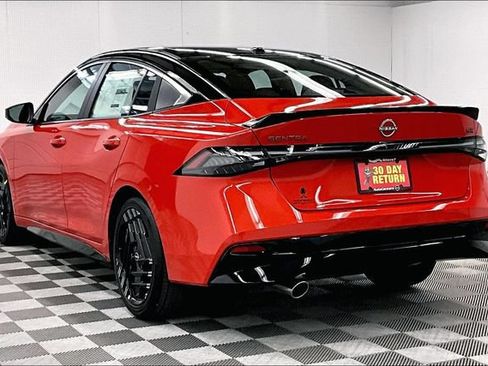 New 2026 Nissan Sentra SR w/ SR All Weather Package FWD image 4