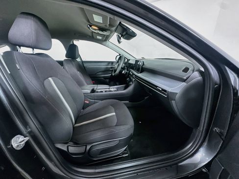 Used 2025 Hyundai Sonata SEL FWD image 30
