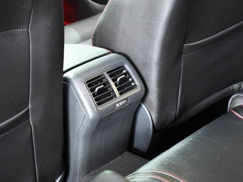 Used 2018 Volkswagen GTI SE w/ SE Leather Package FWD image 18