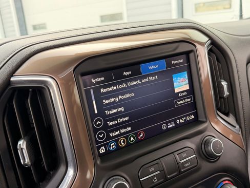 Used 2020 Chevrolet Silverado 1500 High Country w/ Technology Package image 46