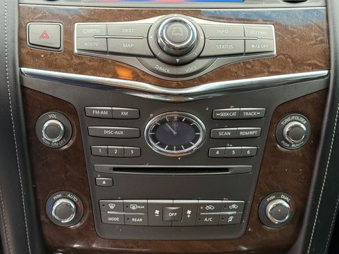 Used 2017 INFINITI QX80 4WD w/ Driver Assistance Package image 21