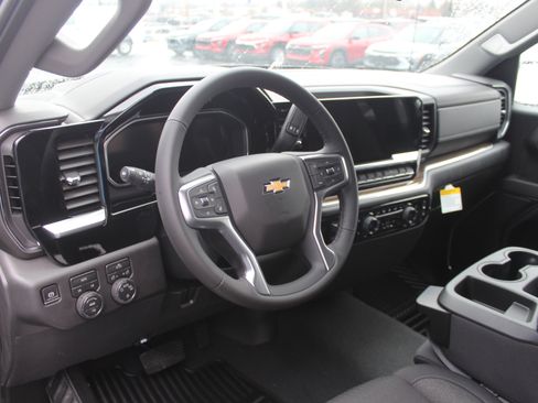 New 2026 Chevrolet Silverado 1500 LT image 10