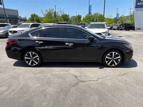Used 2018 Nissan Altima 2.5 SR FWD image 7