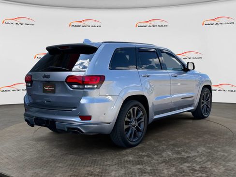 Used 2019 Jeep Grand Cherokee High Altitude AWD/4WD image 10