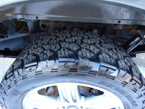 Used 2020 Ford F150 Lariat w/ Equipment Group 502A Luxury image 59