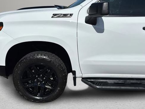 Used 2024 Chevrolet Silverado 1500 Custom Trail Boss w/ LPO, Dark Essentials Package image 35