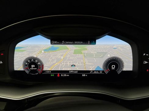 Used 2019 Audi Q8 Prestige w/ Luxury Package image 34