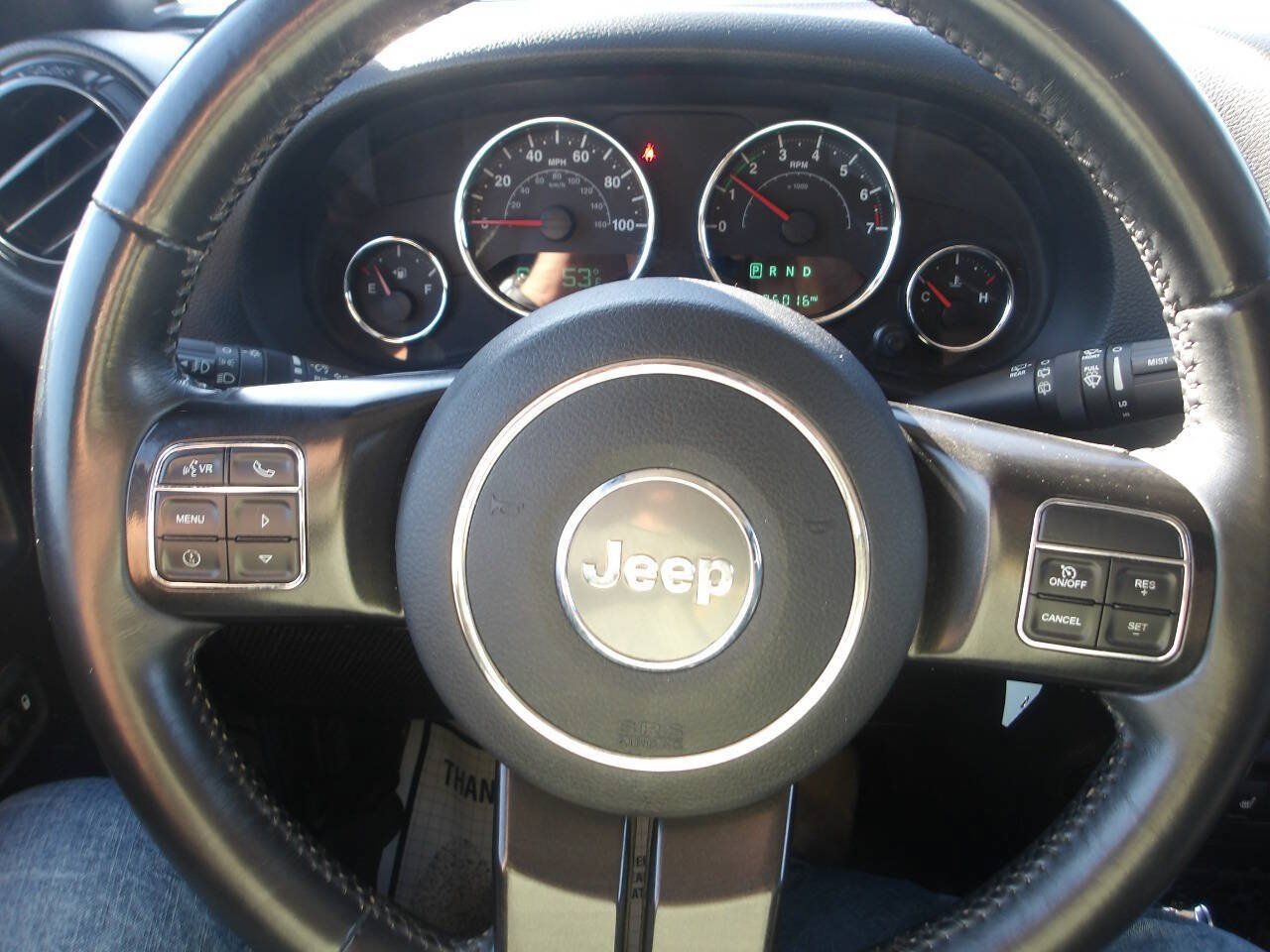 Used 2017 Jeep Wrangler Unlimited Sahara AWD/4WD image 13