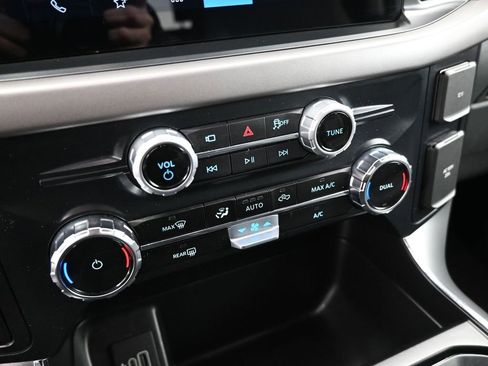 Used 2025 Ford F150 XLT w/ Equipment Group 301A Standard image 16