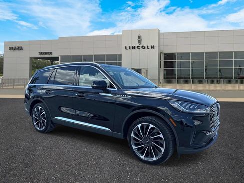 New 2026 Lincoln Aviator Reserve AWD/4WD image 1