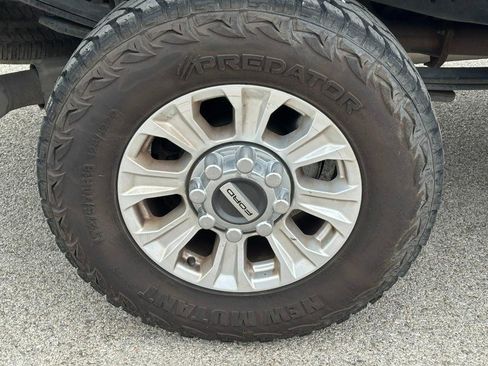 Used 2022 Ford F250 XLT w/ FX4 Off-Road Package image 7