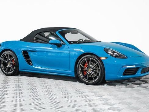 Used 2018 Porsche 718 Boxster S image 7
