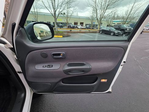 Used 2004 Toyota Tundra SR5 image 36