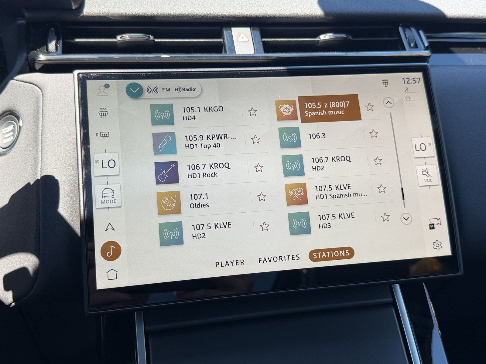 New 2026 Land Rover Range Rover Velar S AWD/4WD image 20