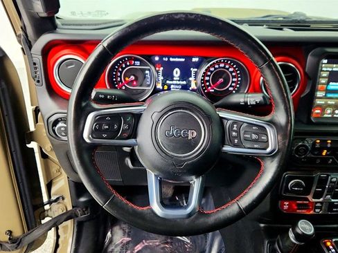 Used 2020 Jeep Gladiator Rubicon AWD/4WD image 13