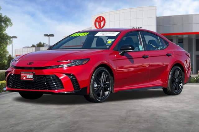 Certified 2026 Toyota Camry Hybrid w/ Multimedia Upgrade Package FWD image 10