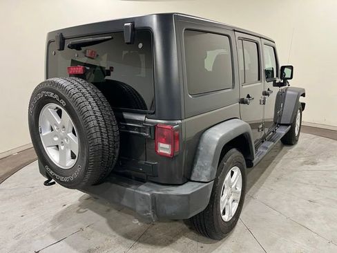 Used 2017 Jeep Wrangler Unlimited Sport w/ Quick Order Package 24S AWD/4WD image 10