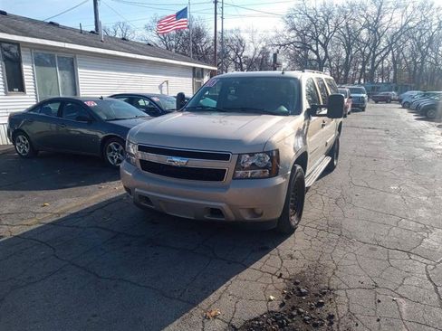 Used 2008 Chevrolet Suburban LS AWD/4WD image 5