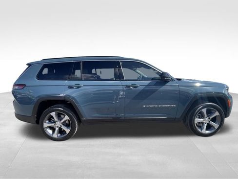 New 2026 Jeep Grand Cherokee L Limited image 16