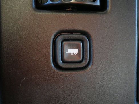 Used 2023 Chevrolet Express 3500 w/ Power Convenience Package image 22