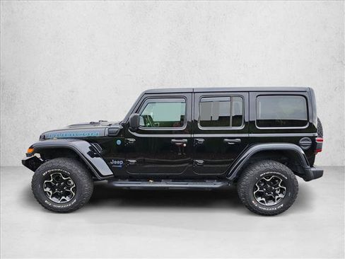 Used 2021 Jeep Wrangler Unlimited Rubicon 4xe w/ Cold Weather Group AWD/4WD image 8