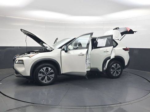 Used 2021 Nissan Rogue SV AWD/4WD image 41